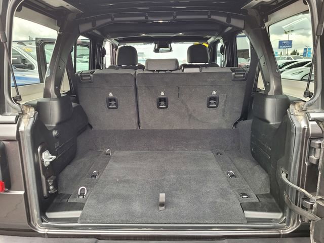 Certified 2025 Jeep Wrangler Unlimited Sahara w/ Safety Group image 19