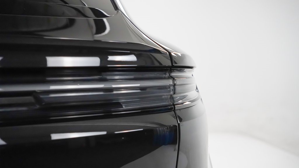 New 2025 Porsche Cayenne S image 12