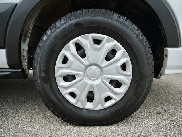 Used 2023 Ford Transit 350 XLT image 24