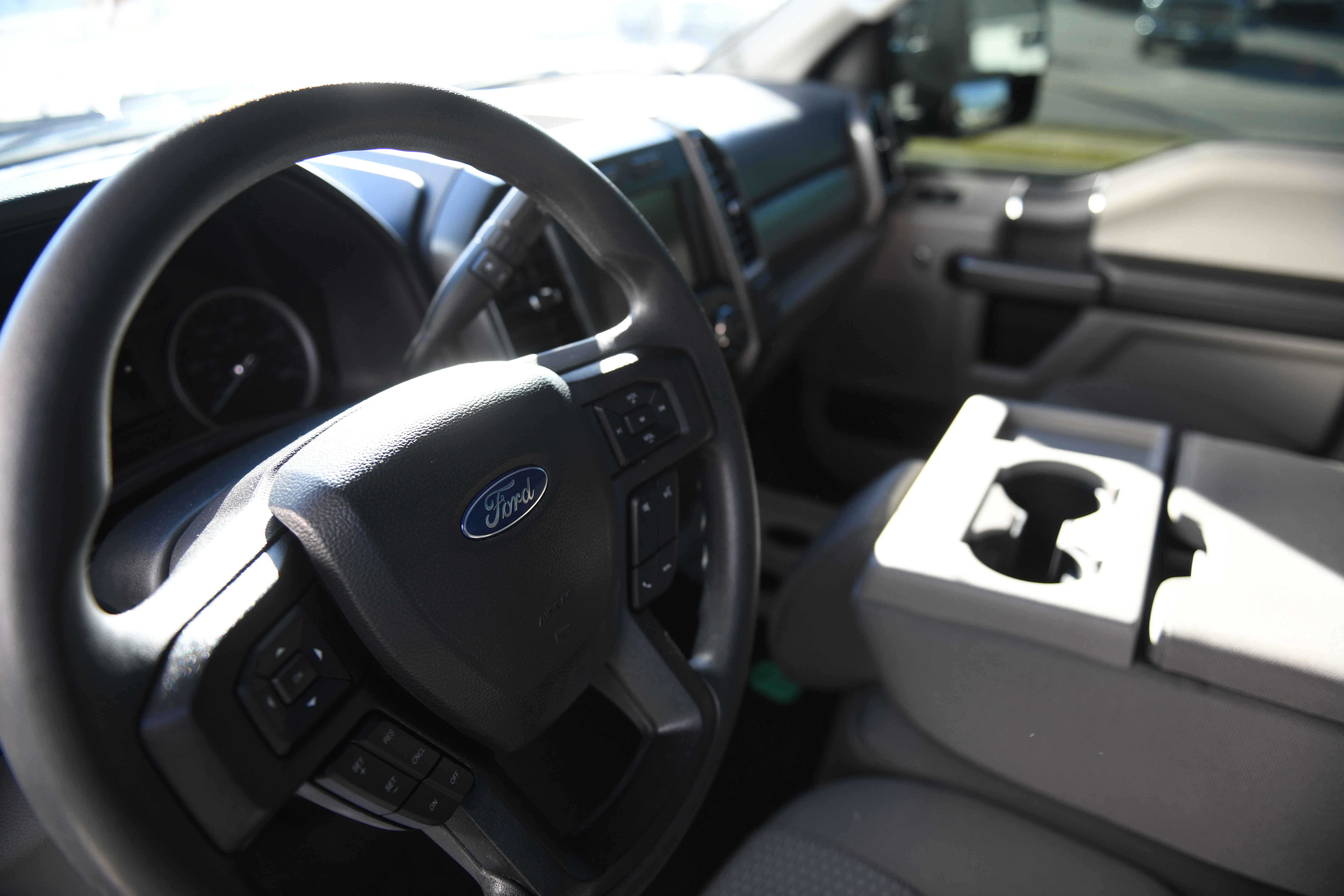 Used 2022 Ford F350 XLT w/ XLT Value Package image 24