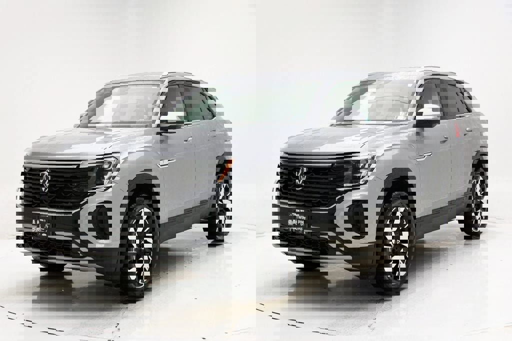 Used 2025 Volkswagen Atlas Cross Sport SE video 2