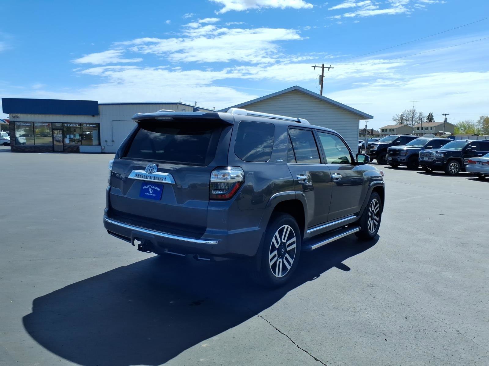 Used 2023 Toyota 4Runner Limited AWD/4WD image 6