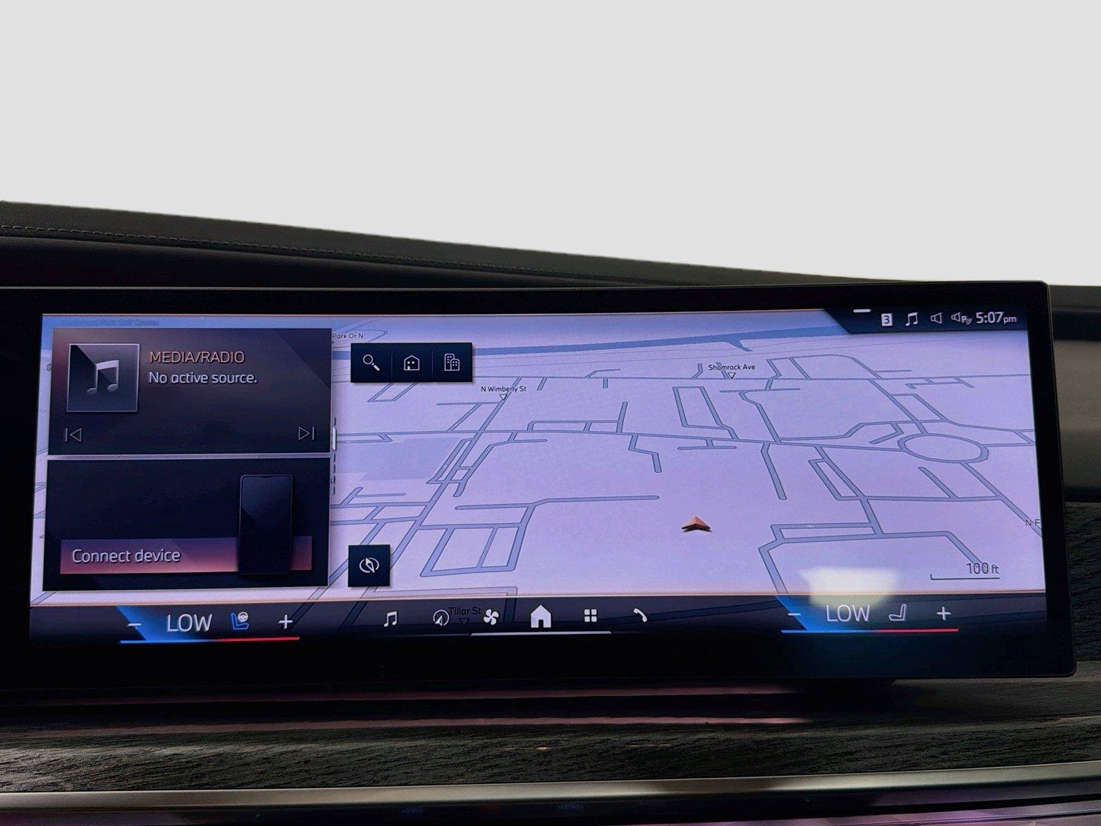 Used 2023 BMW 740i RWD image 14