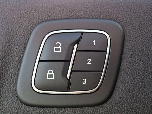 Certified 2023 Ford Escape ST-Line Elite w/ Premium Technology Package image 25