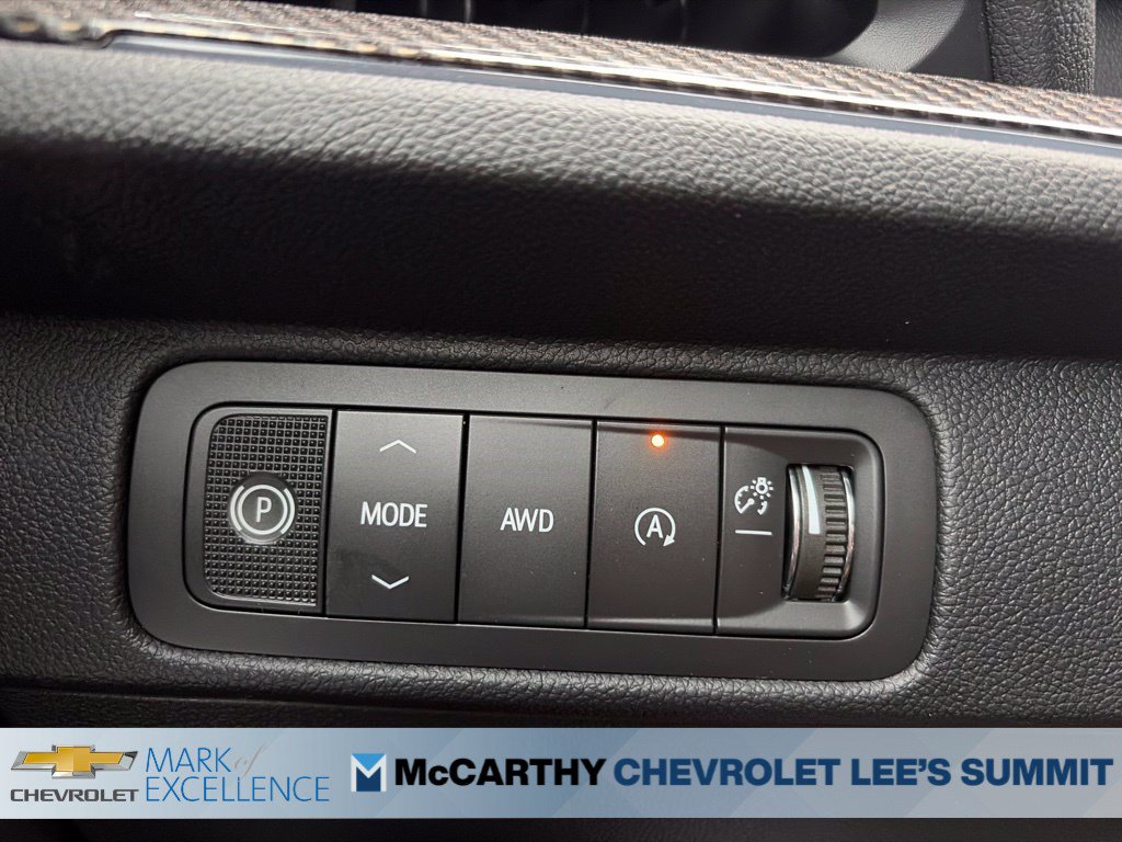 New 2027 Chevrolet Traverse Z71 w/ Enhanced Driving Package AWD/4WD image 10