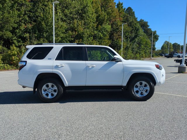 Used 2024 Toyota 4Runner SR5 Premium AWD/4WD image 3