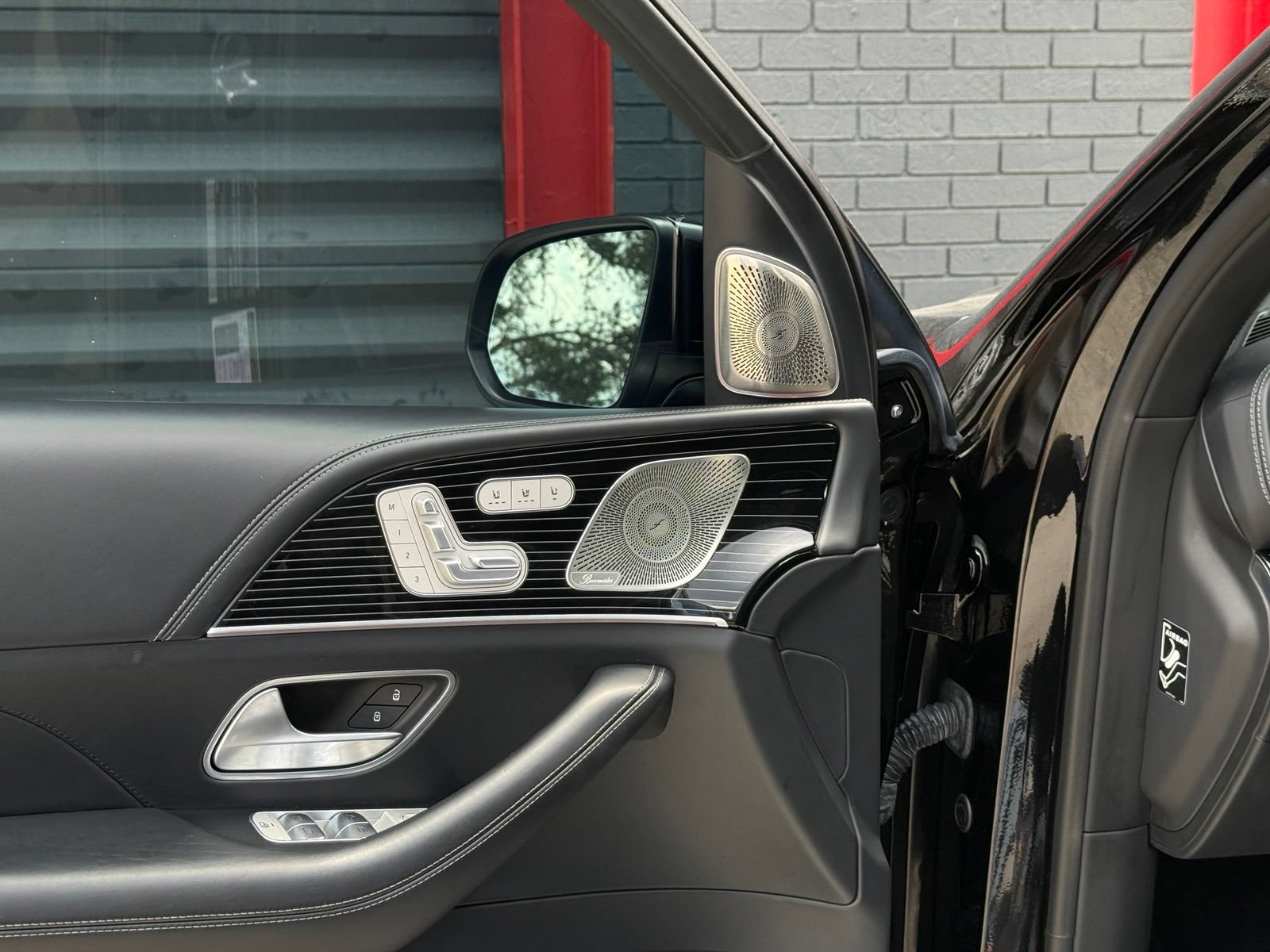 Used 2023 Mercedes-Benz Maybach GLS 600 4MATIC image 20