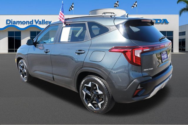 Used 2025 Kia Seltos S image 4