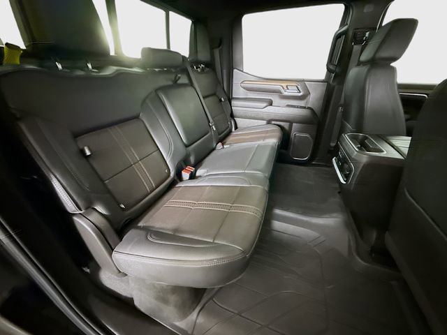 Used 2024 Chevrolet Silverado 1500 High Country w/ High Country Premium Package image 29