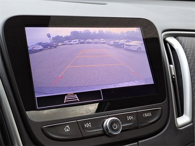 Used 2022 Chevrolet Malibu LT image 14