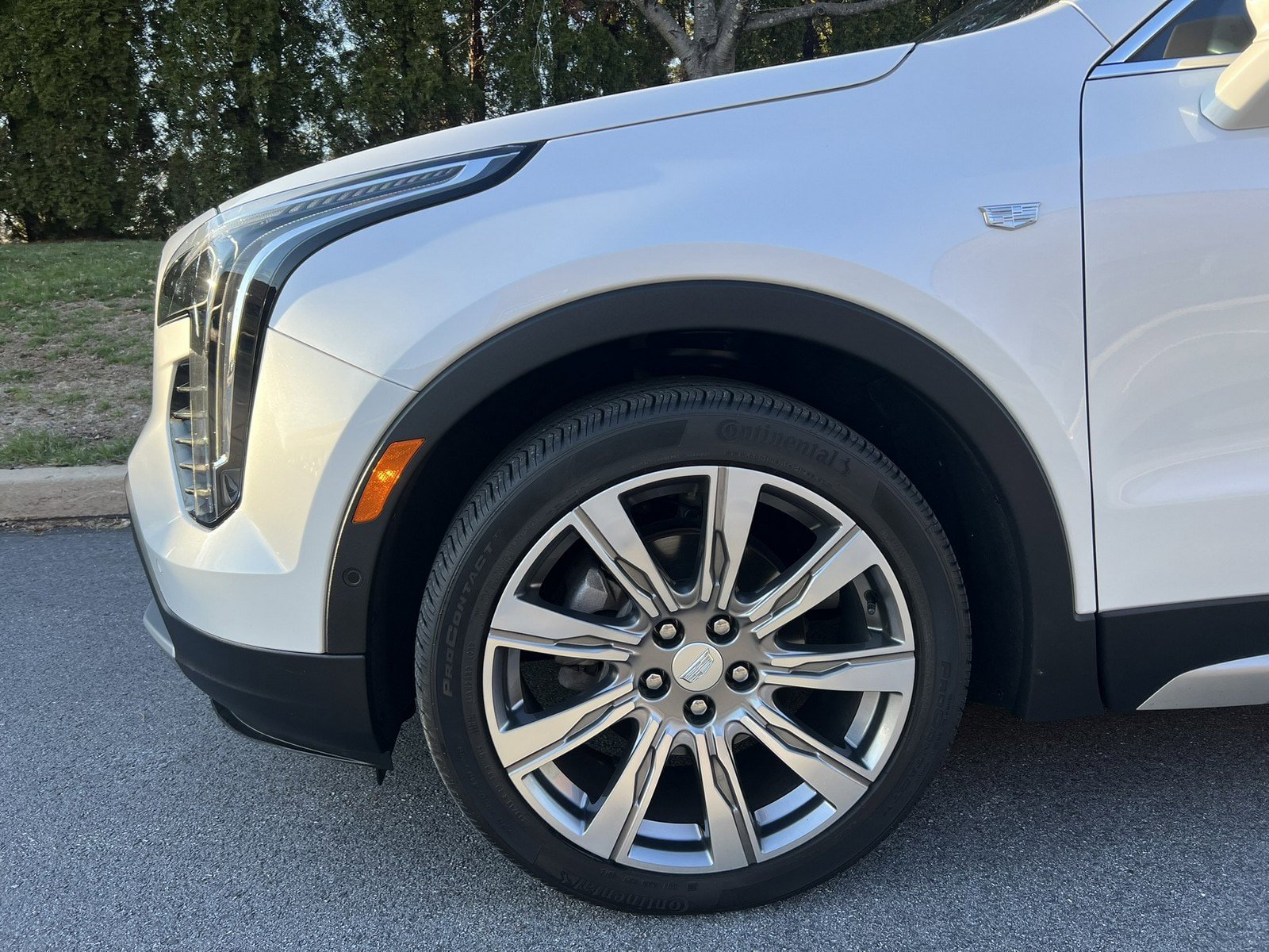 Used 2019 Cadillac XT4 Premium Luxury AWD/4WD image 74