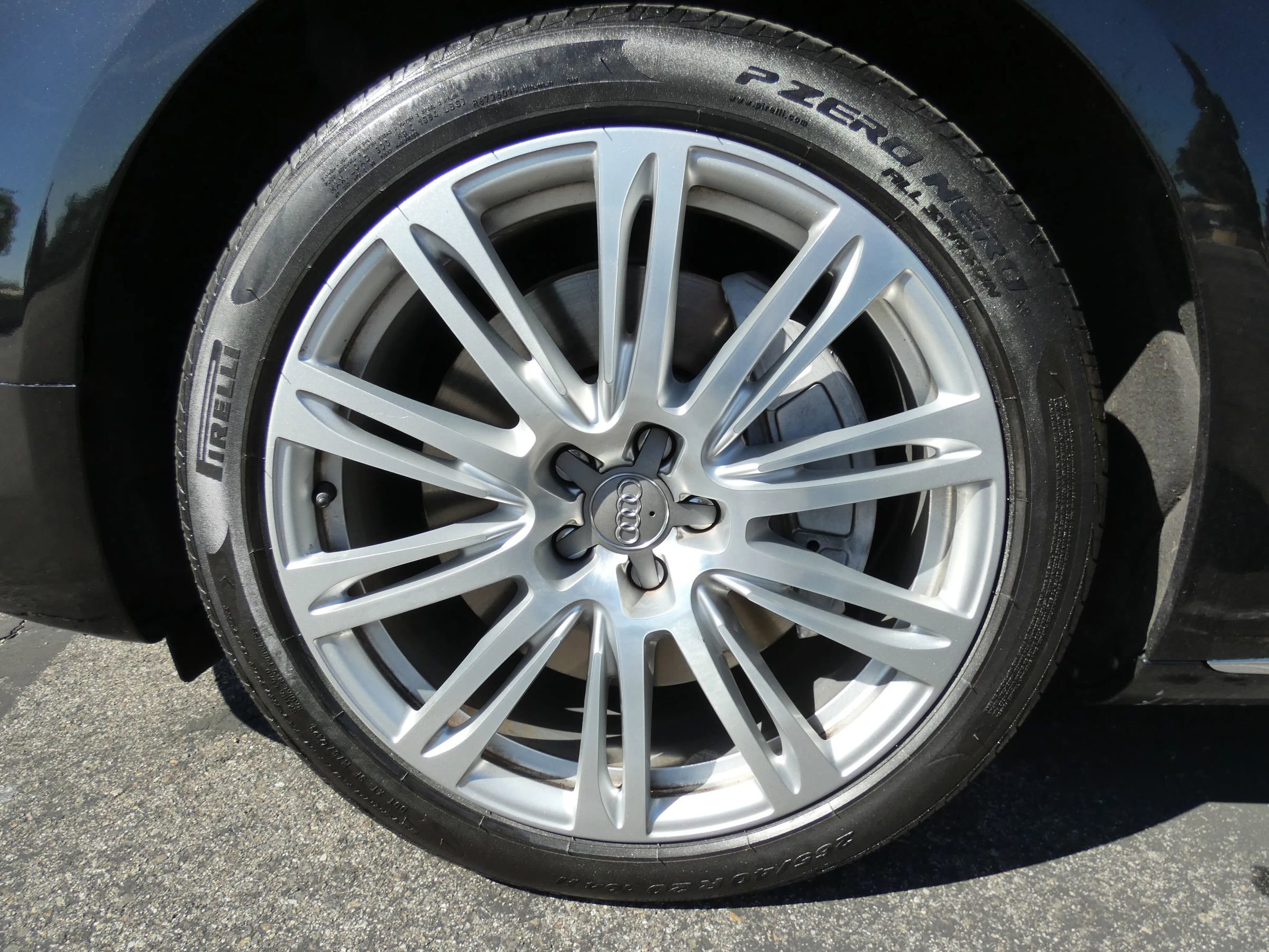 Used 2015 Audi A8 L 4.0T image 21