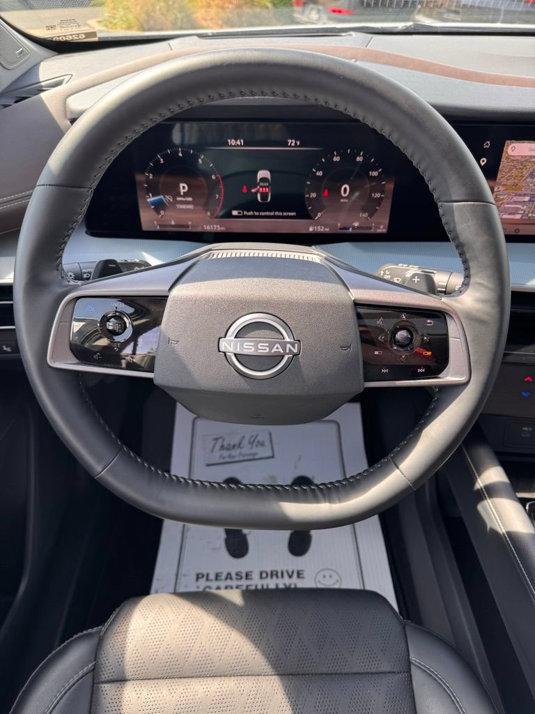 Used 2025 Nissan Murano Platinum AWD/4WD image 32