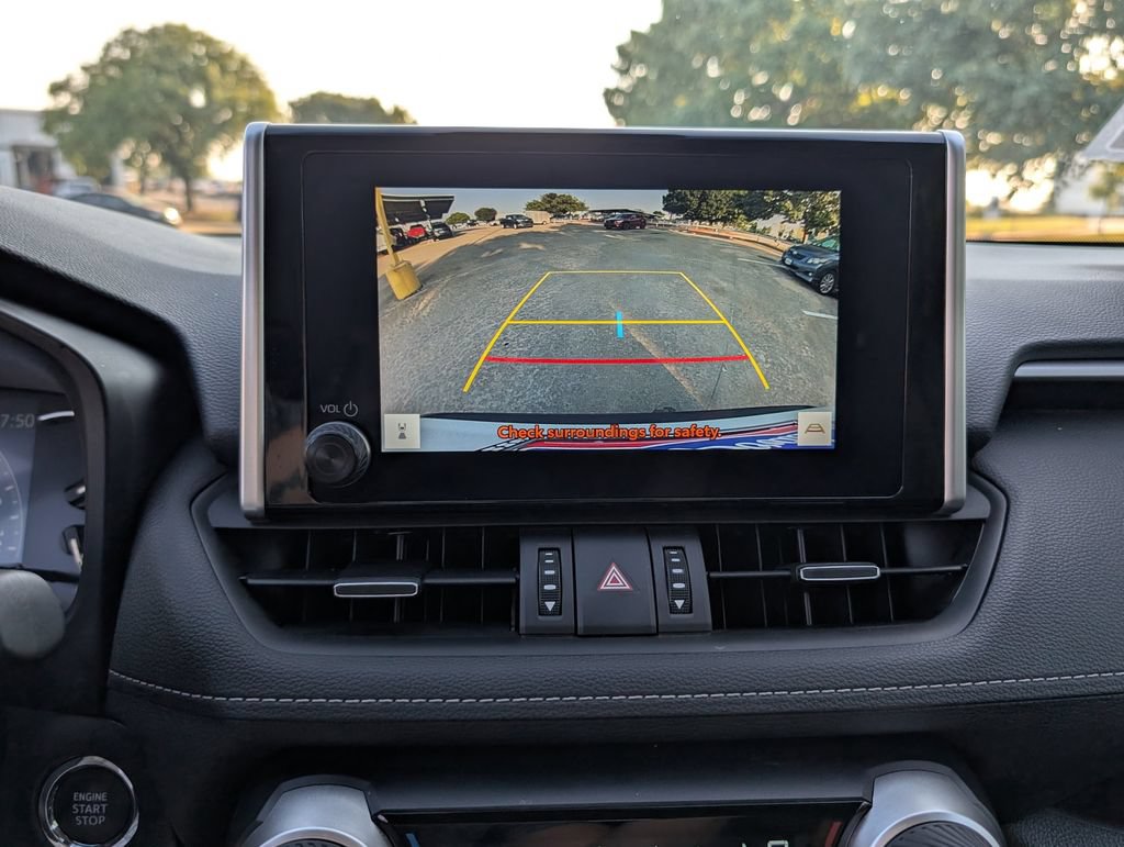 Used 2025 Toyota RAV4 XLE Premium FWD image 7