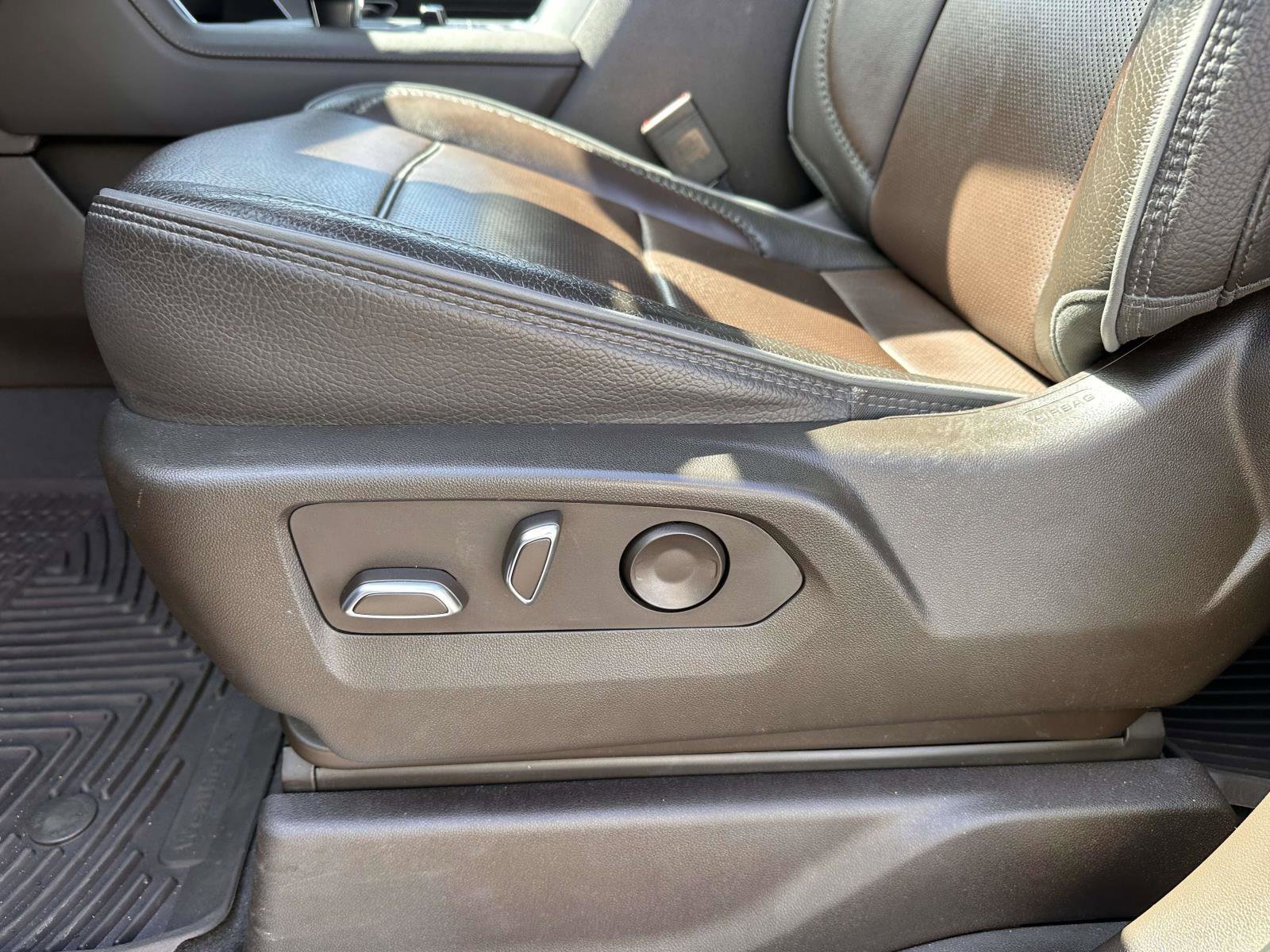 Used 2023 GMC Sierra 1500 Denali w/ Denali Reserve Package image 11