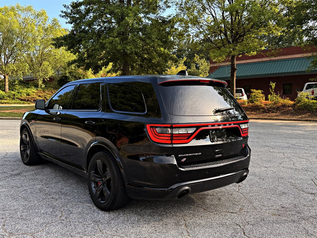 Used 2018 Dodge Durango SRT w/ Technology Group AWD/4WD image 7