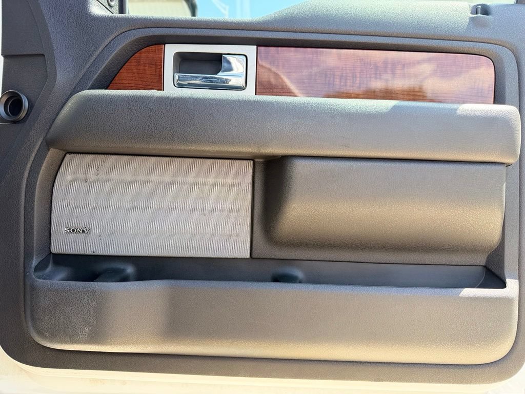Used 2010 Ford F150 Lariat RWD image 16