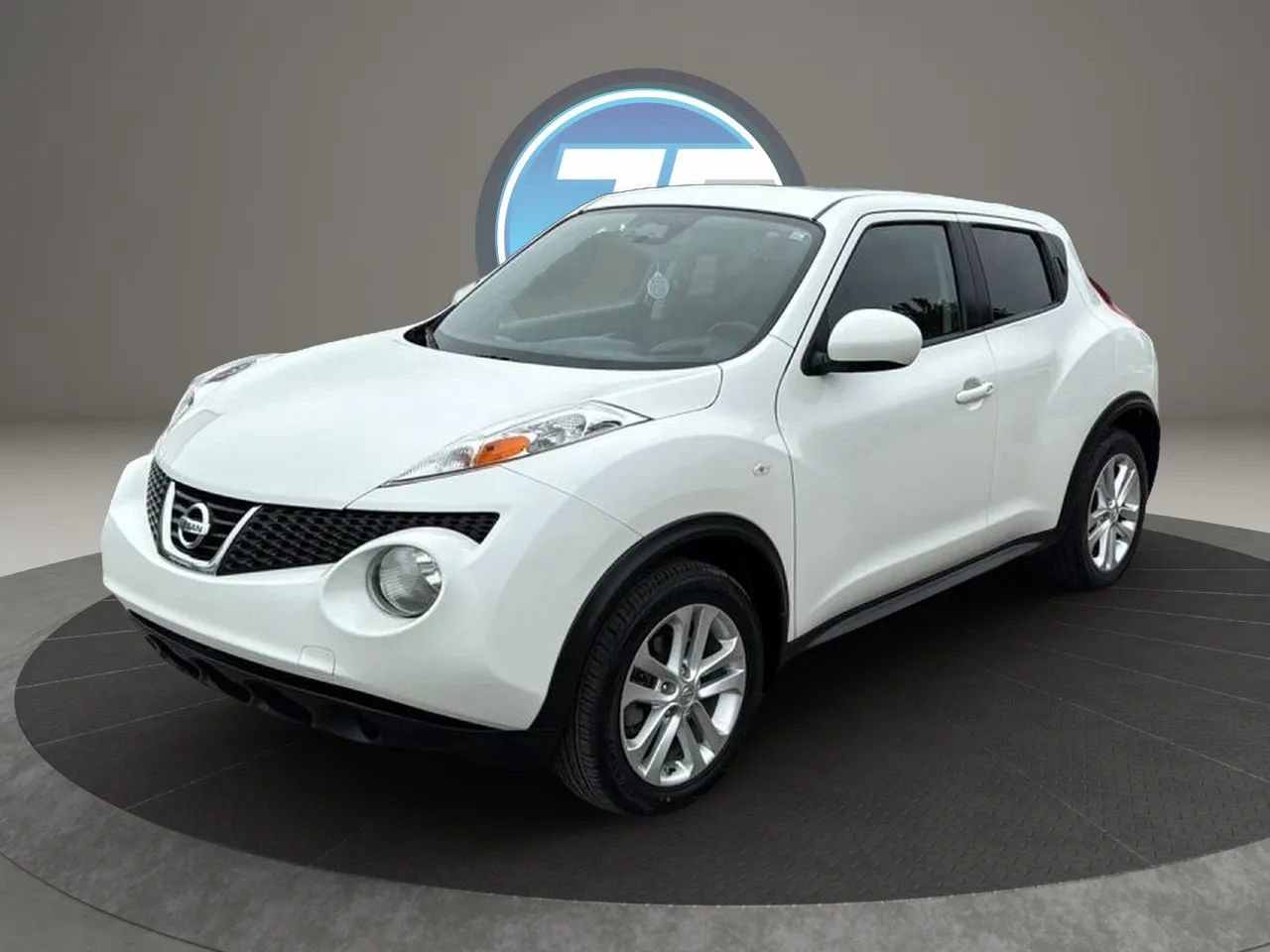 Used 2014 Nissan Juke SV w/ Navigation Package image 14