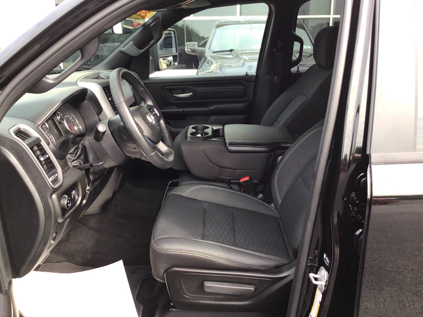 Certified 2026 RAM 1500 Tradesman AWD/4WD image 9