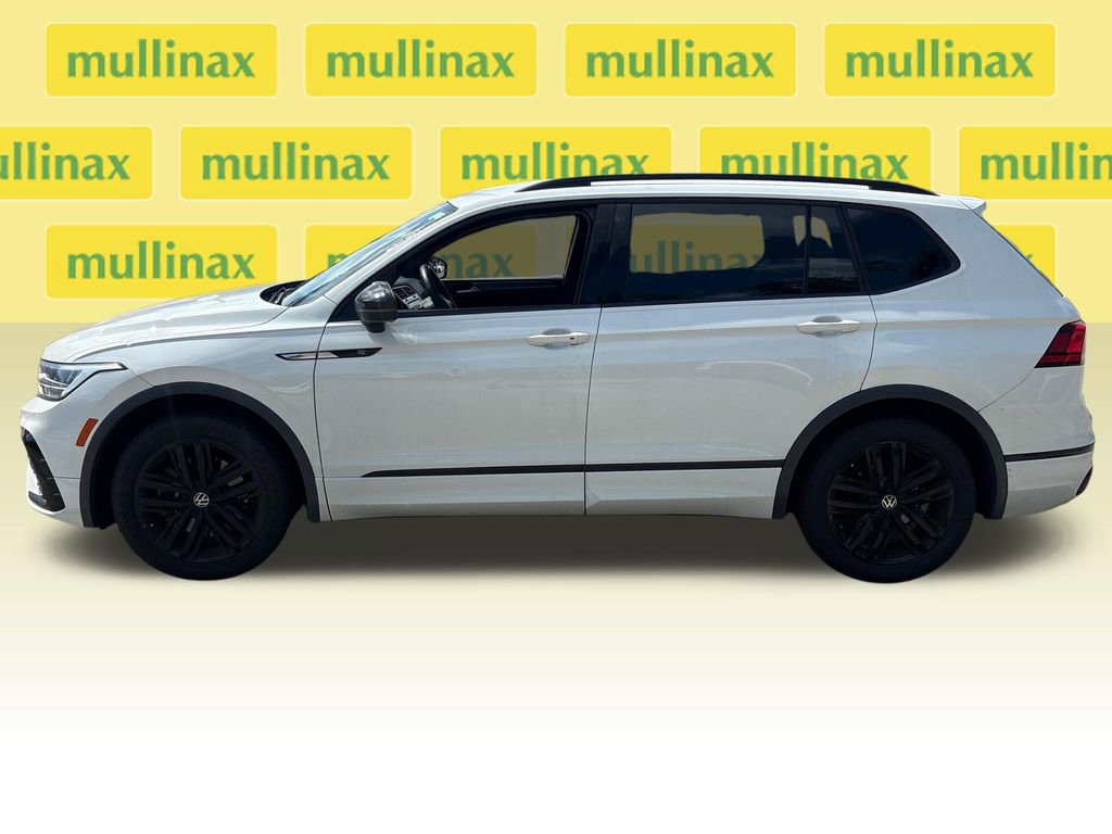 Used 2022 Volkswagen Tiguan SE R-Line FWD image 10