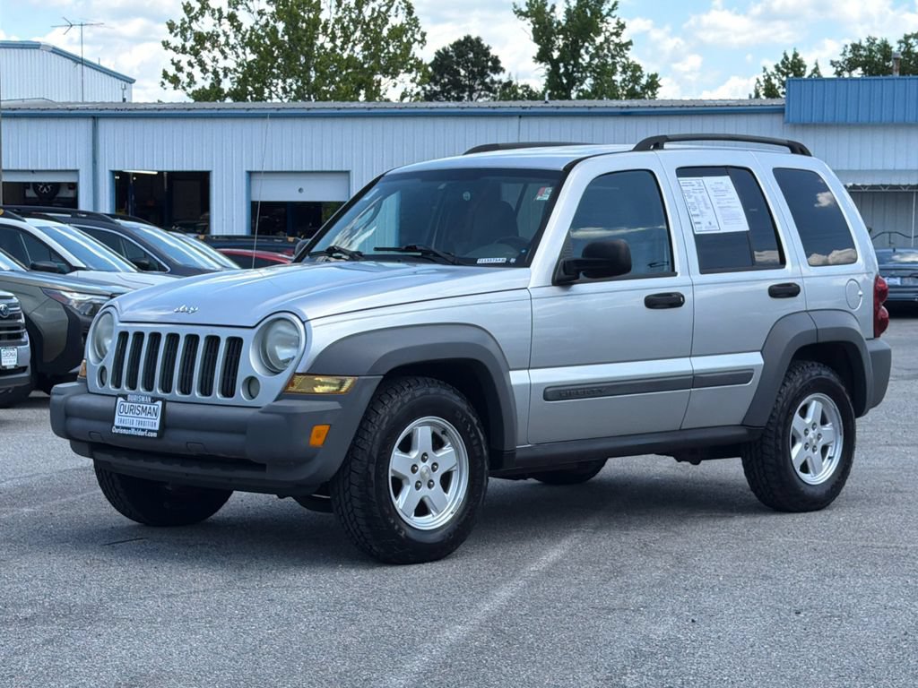 Used 2006 Jeep Liberty Sport RWD image 2