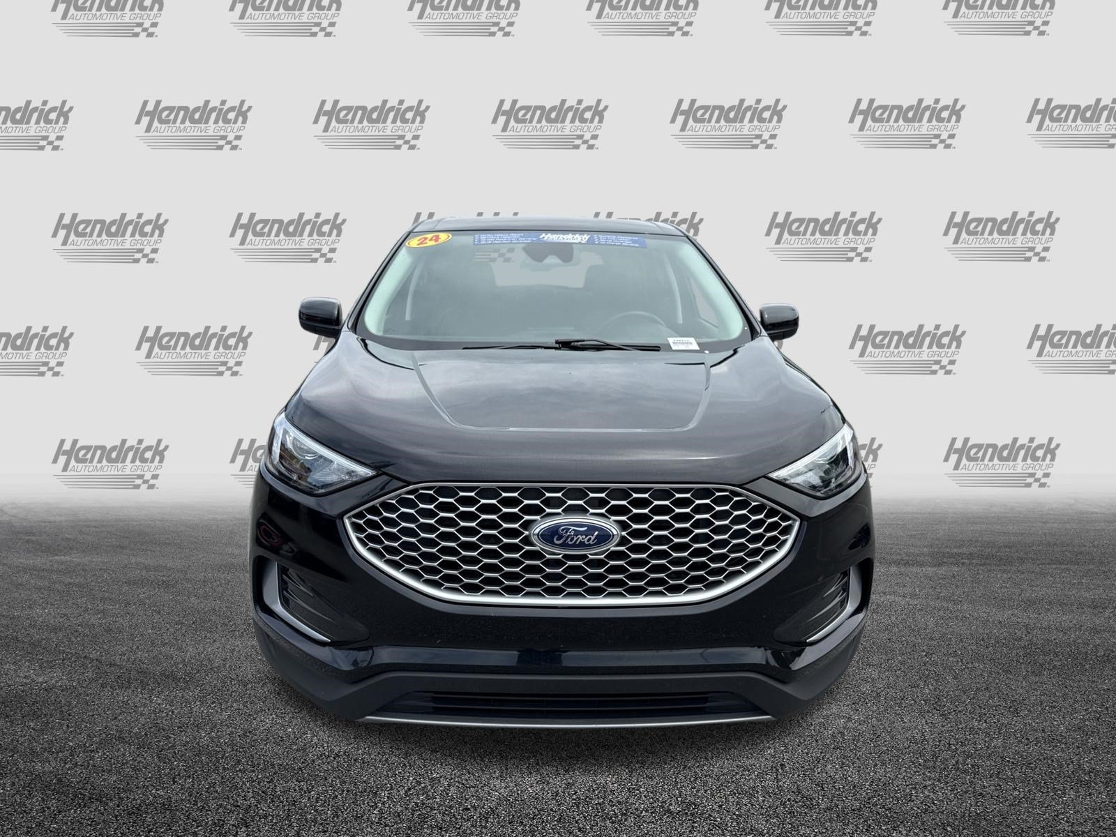 Used 2024 Ford Edge SEL AWD/4WD image 3