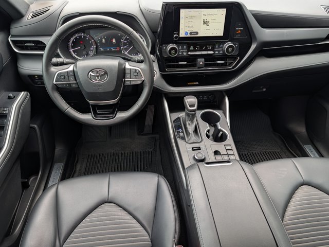 Used 2024 Toyota Highlander XSE AWD/4WD image 20