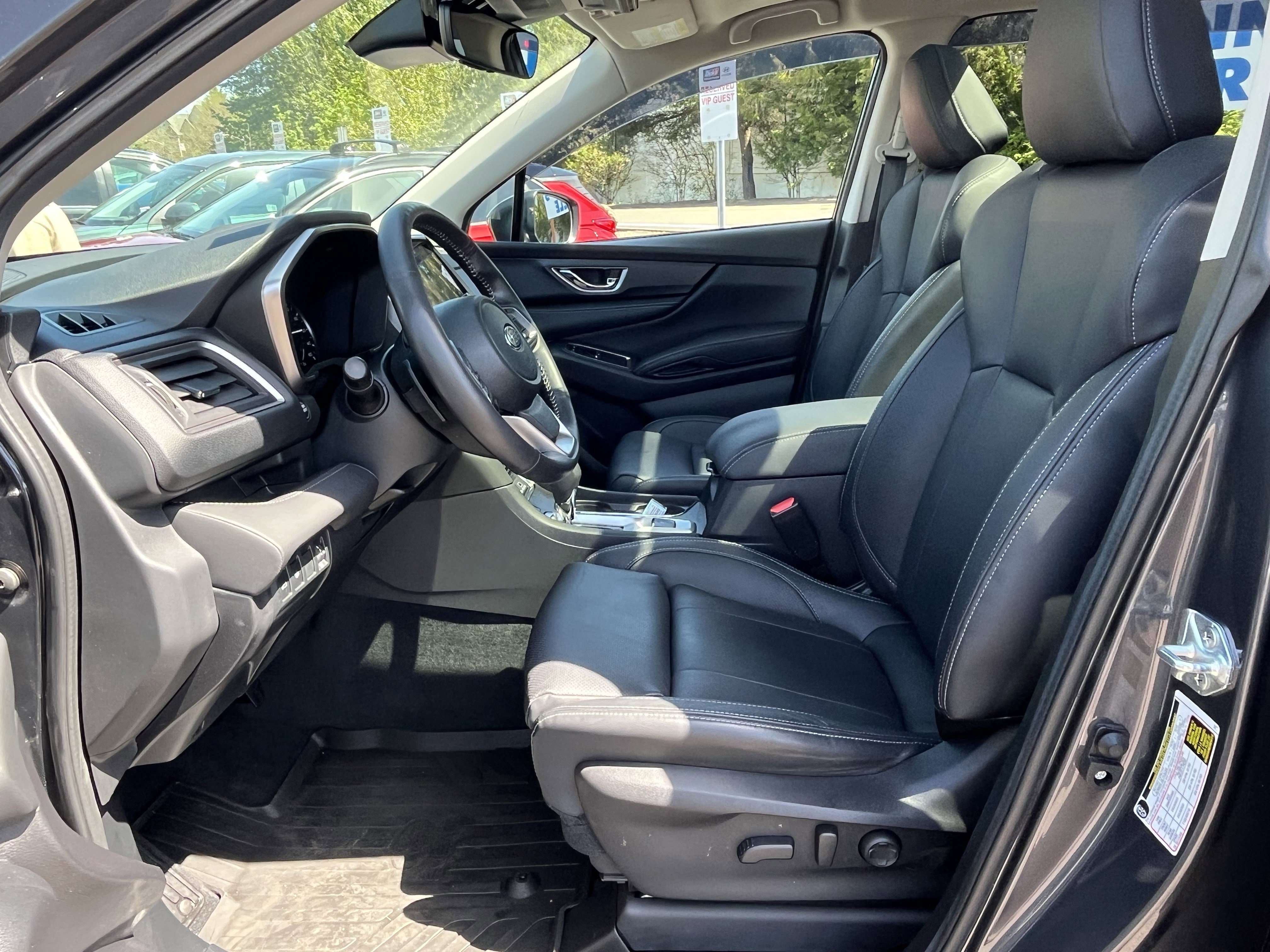 Used 2024 Subaru Ascent Limited w/ Technology Package AWD/4WD image 10