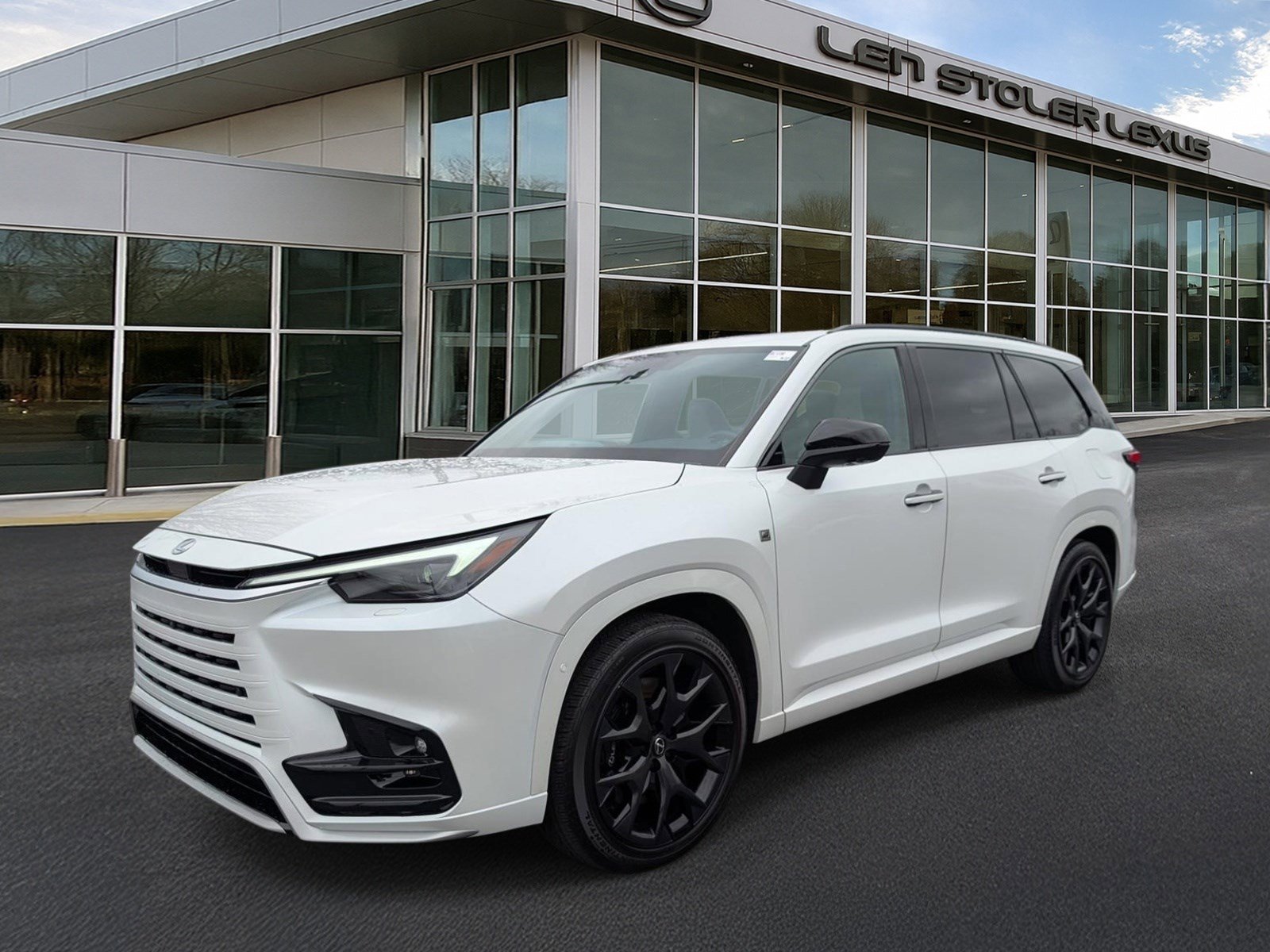 Certified 2024 Lexus TX 500h AWD w/ Technology Package image 7