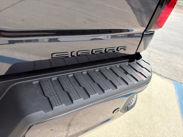 New 2026 GMC Sierra 3500 Denali Ultimate w/ LPO, Black Badging Package AWD/4WD image 7