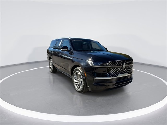 New 2025 Lincoln Navigator Reserve image 2