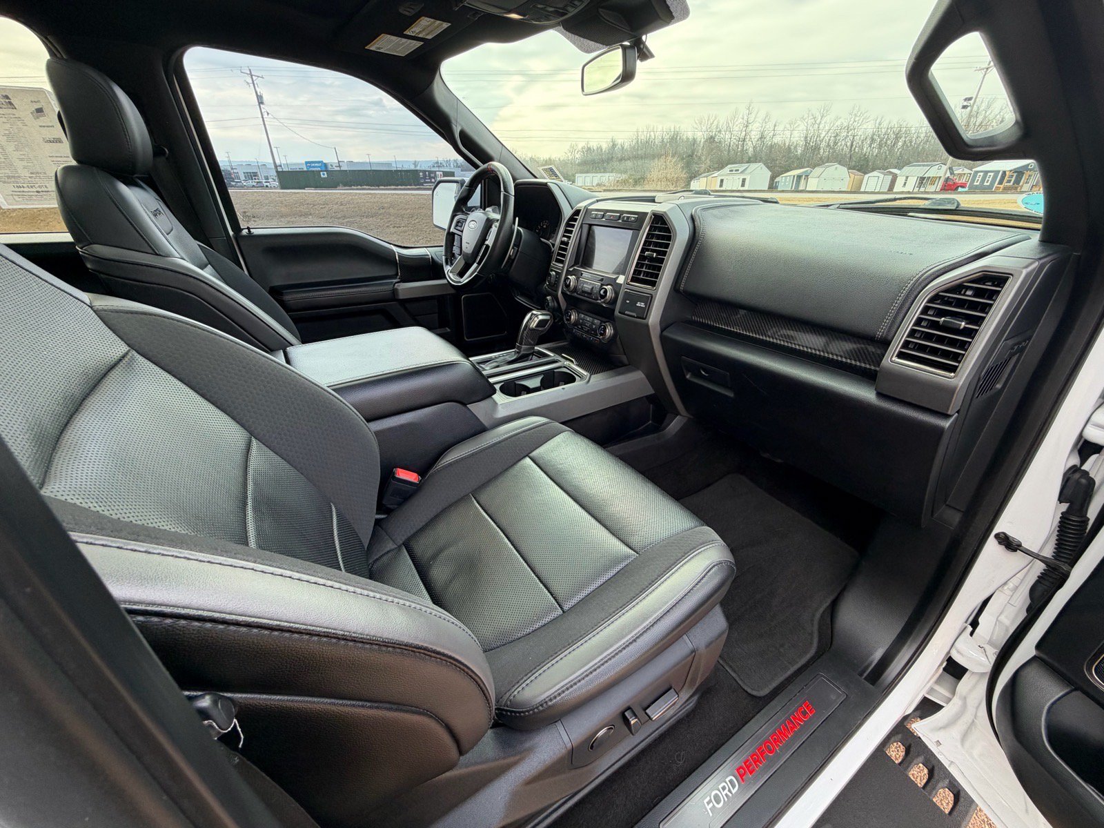 Used 2019 Ford F150 Raptor w/ Equipment Group 802A Luxury AWD/4WD image 26