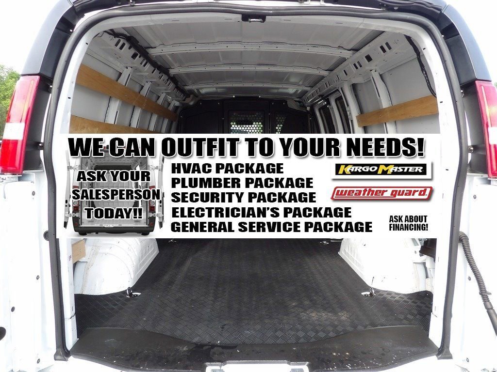 Used 2020 GMC Savana 2500 w/ Driver Convenience Package RWD image 45