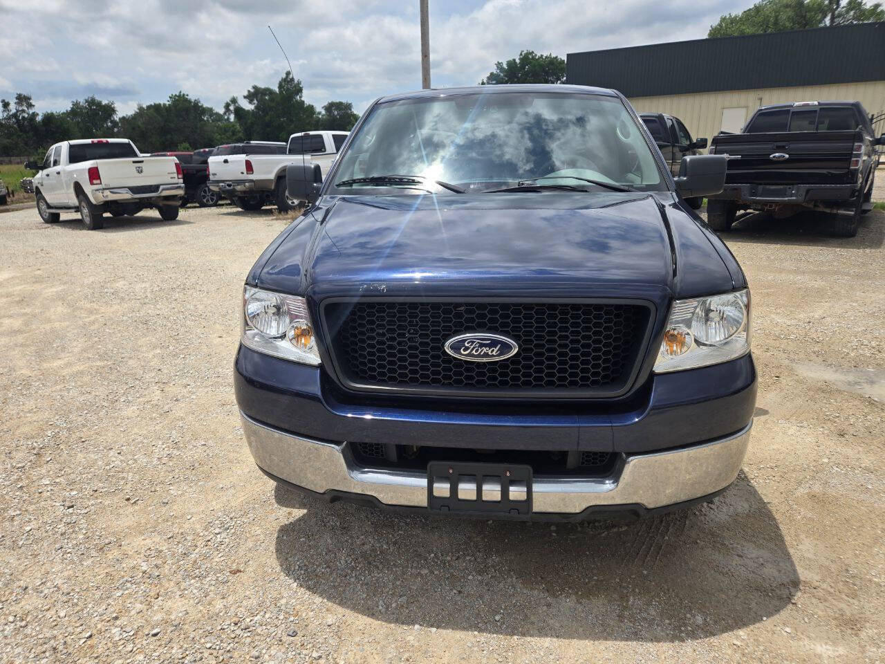 Used 2005 Ford F150 XLT RWD image 13