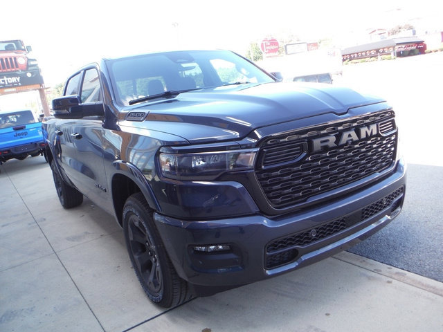New 2026 RAM 1500 4x4 Crew Cab image 11