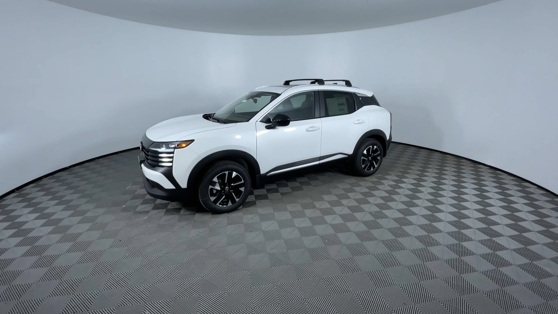 New 2026 Nissan Kicks SV w/ SV Premium Package AWD/4WD image 4
