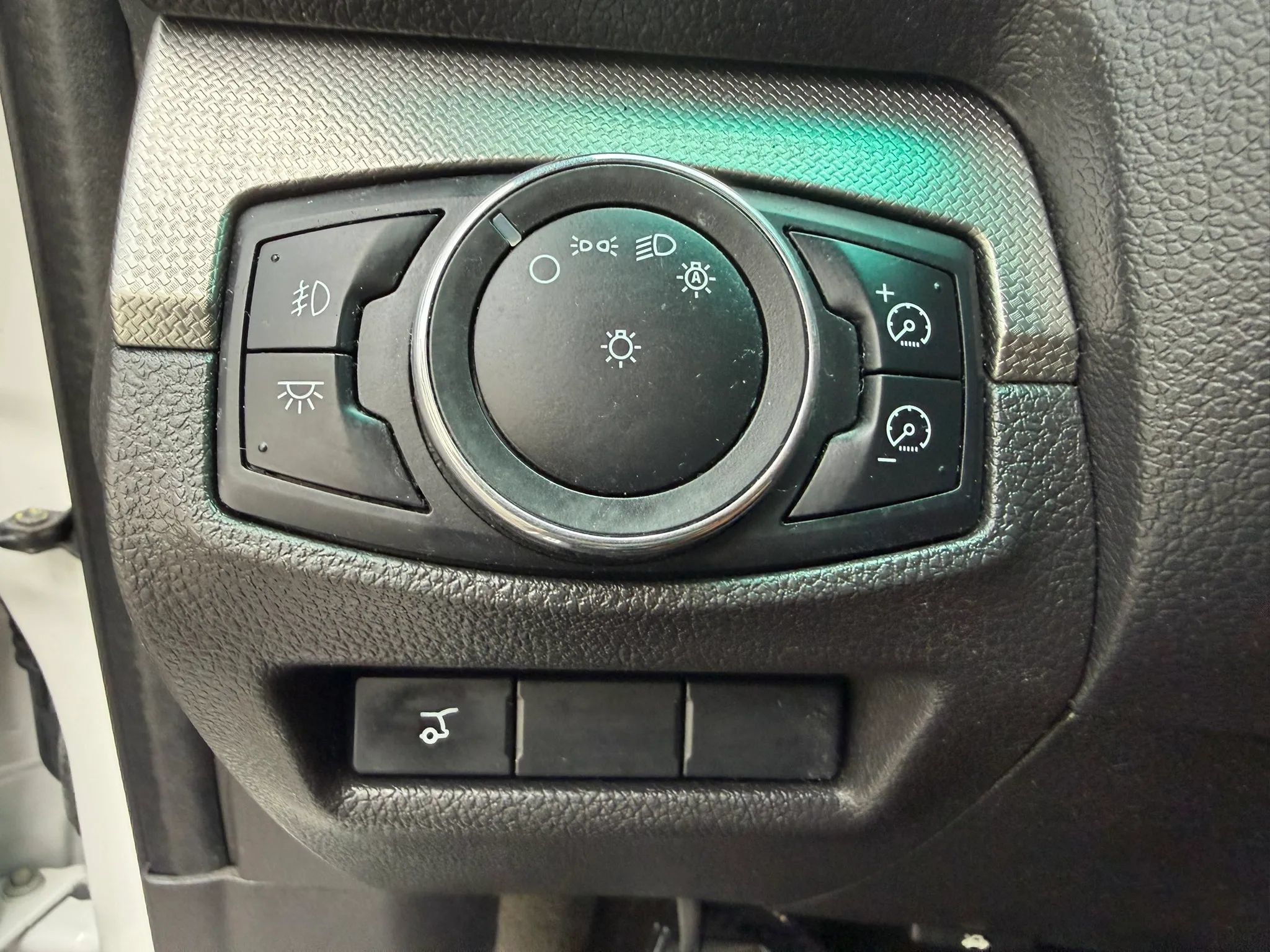 Used 2013 Ford Explorer Sport AWD/4WD image 43