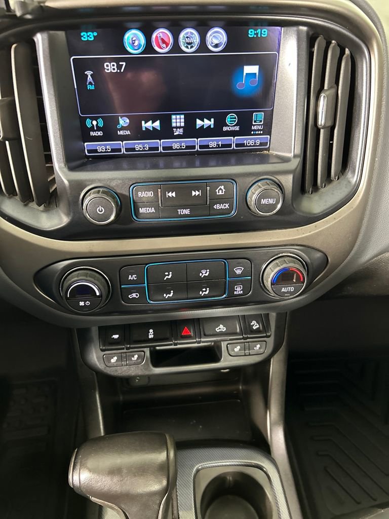 Used 2017 Chevrolet Colorado Z71 image 15