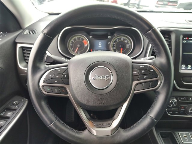 Used 2021 Jeep Cherokee Latitude Lux w/ Comfort/Convenience Group image 16