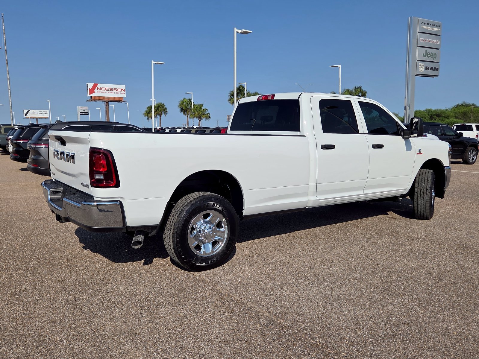 New 2026 RAM 3500 Tradesman w/ Chrome Appearance Group A AWD/4WD image 10