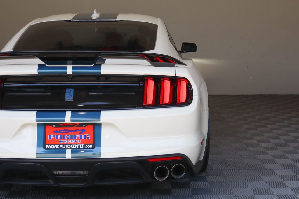 Used 2020 Ford Mustang Shelby GT350 w/ Technology Package RWD image 12