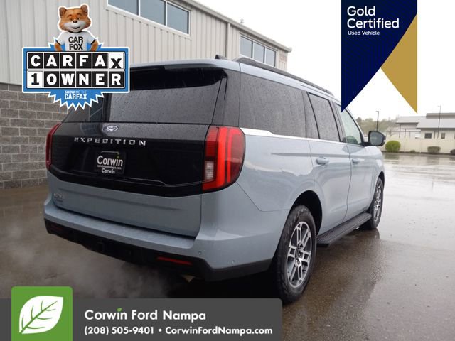 Certified 2025 Ford Expedition Active image 3