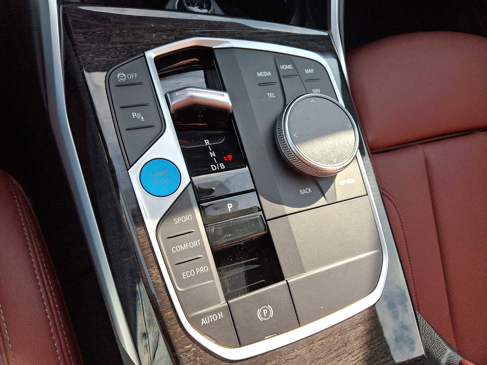 Used 2024 BMW i4 eDrive35 w/ Premium Package image 15