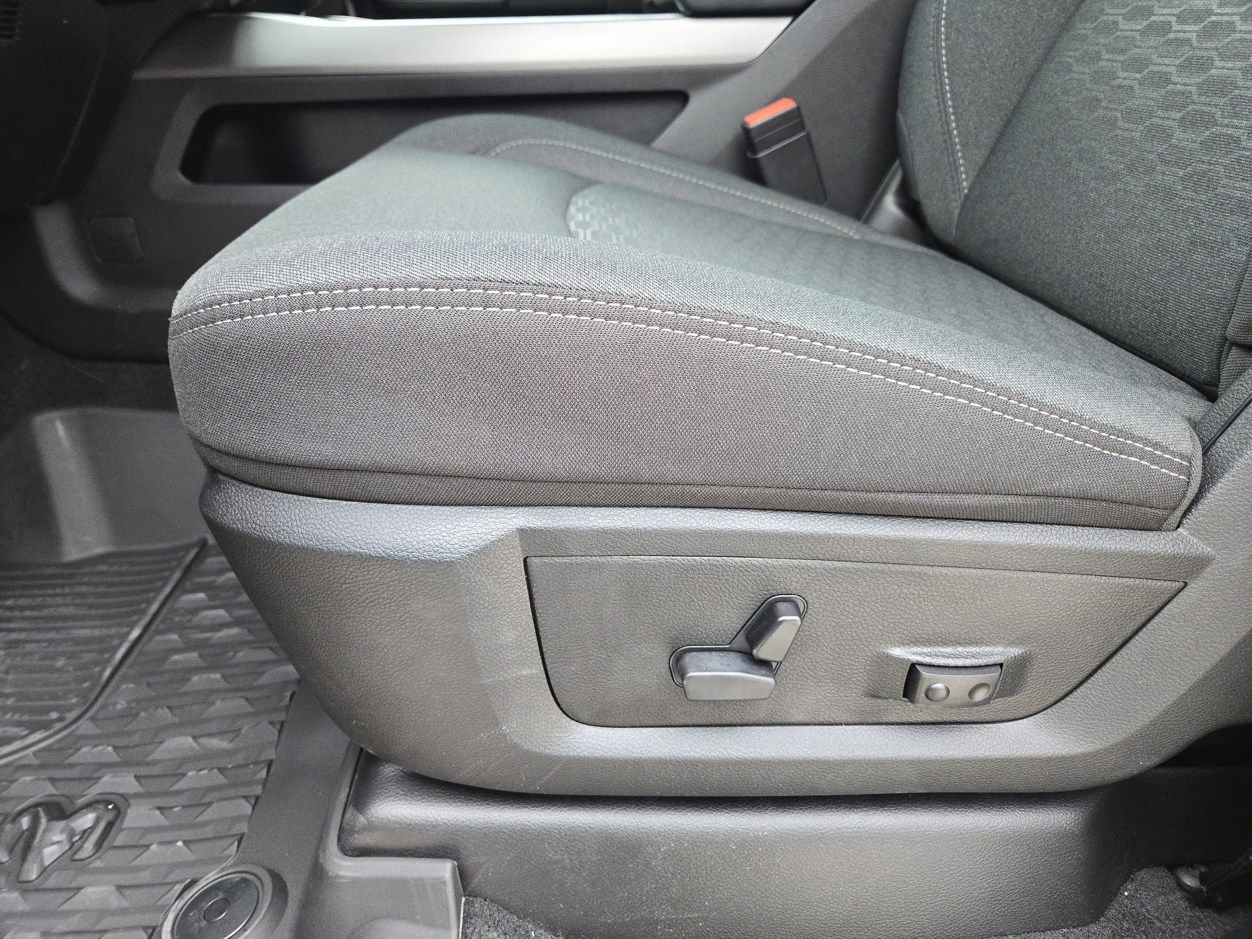 New 2026 RAM 3500 Lone Star image 20