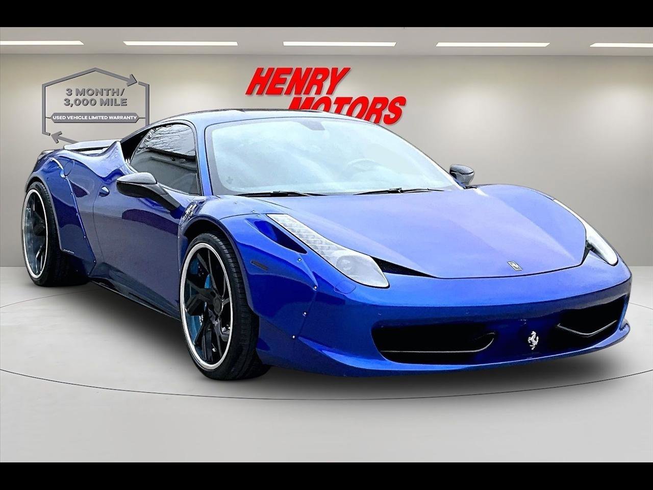 Used 2015 Ferrari 458 Italia Coupe RWD image 1