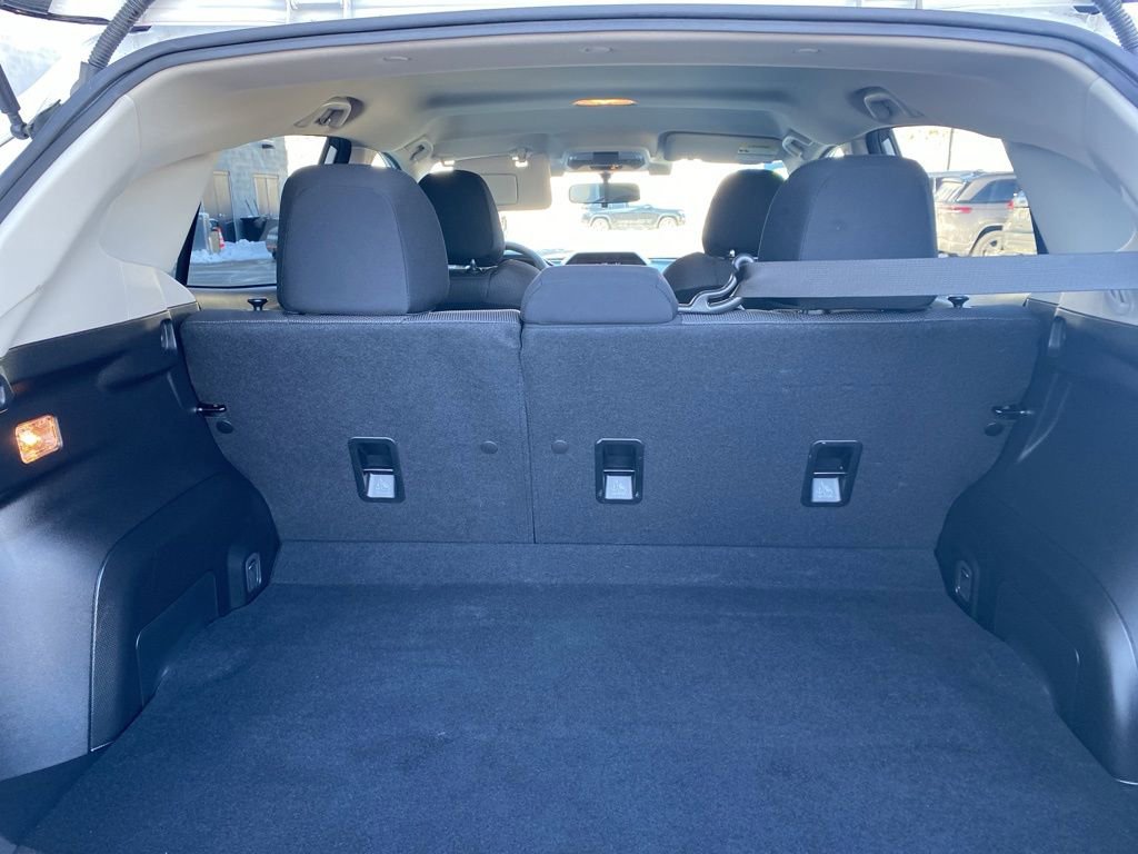 Used 2023 Subaru Crosstrek 2.0i image 14