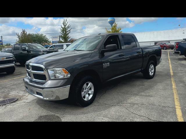 Used 2022 RAM 1500 Classic SLT image 5