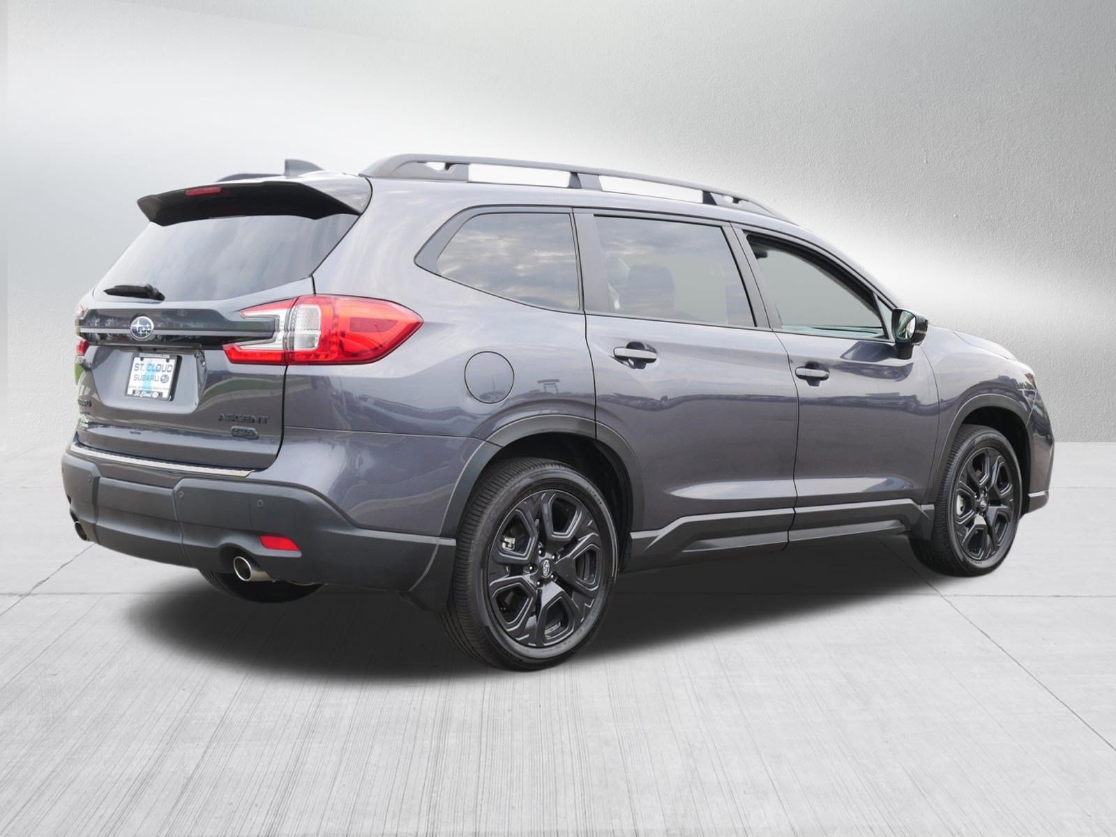 Used 2025 Subaru Ascent Onyx Edition w/ Onyx Package AWD/4WD image 7