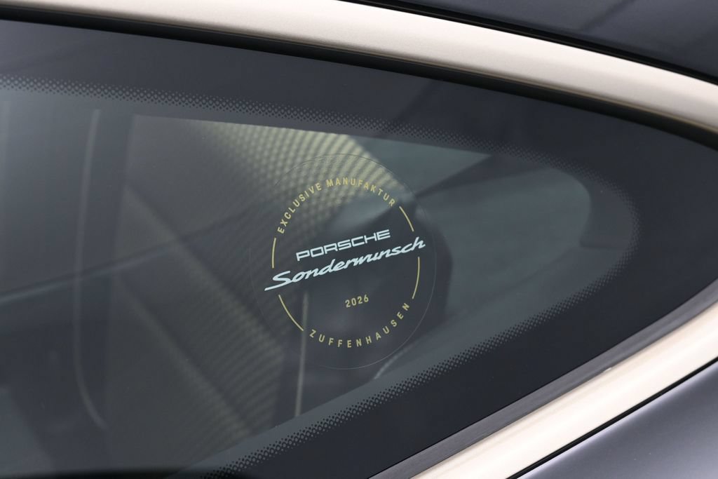 New 2026 Porsche 911 Carrera 4 GTS AWD/4WD image 13