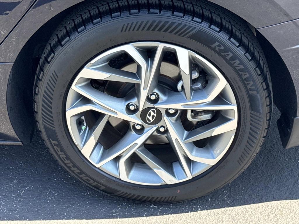 Certified 2023 Hyundai Sonata SEL FWD image 6